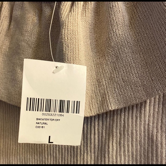 Brand new Off the shoulder halter top - Picture 6 of 6